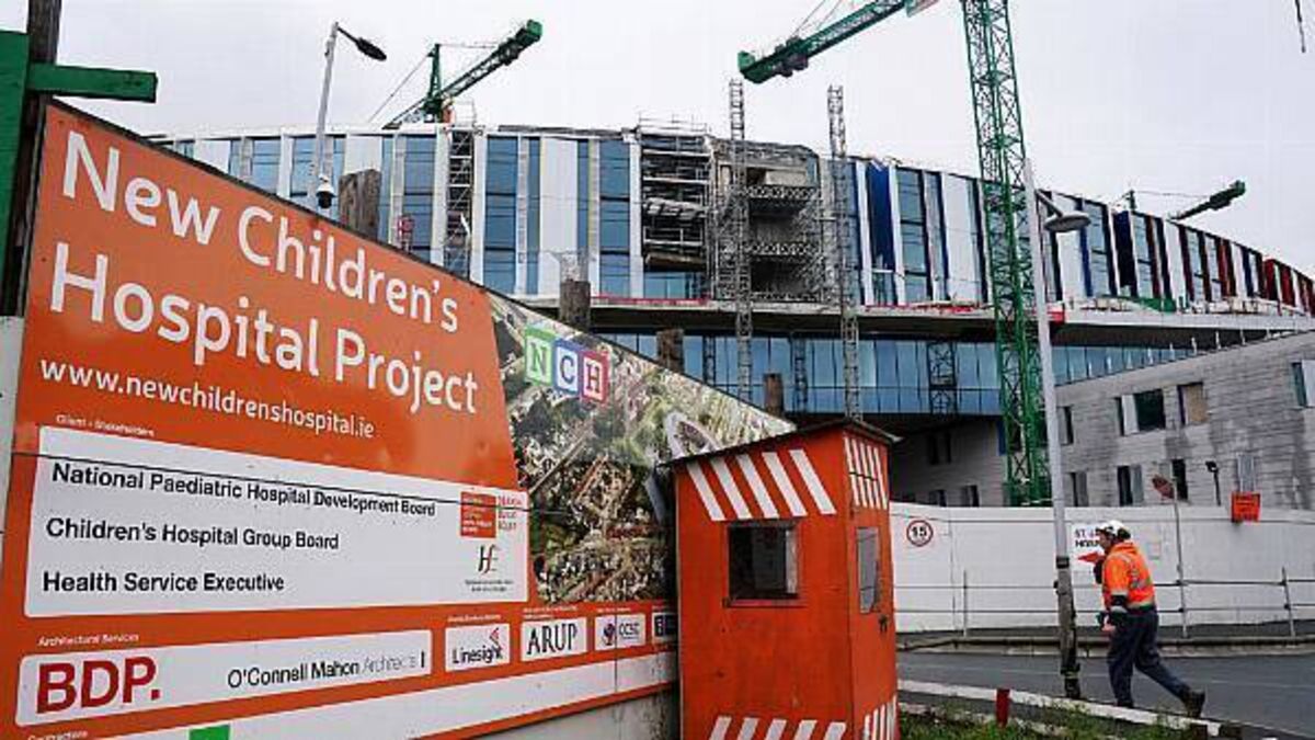 Simon Harris admits his response to Children’s Hospital question was 'pedantic'