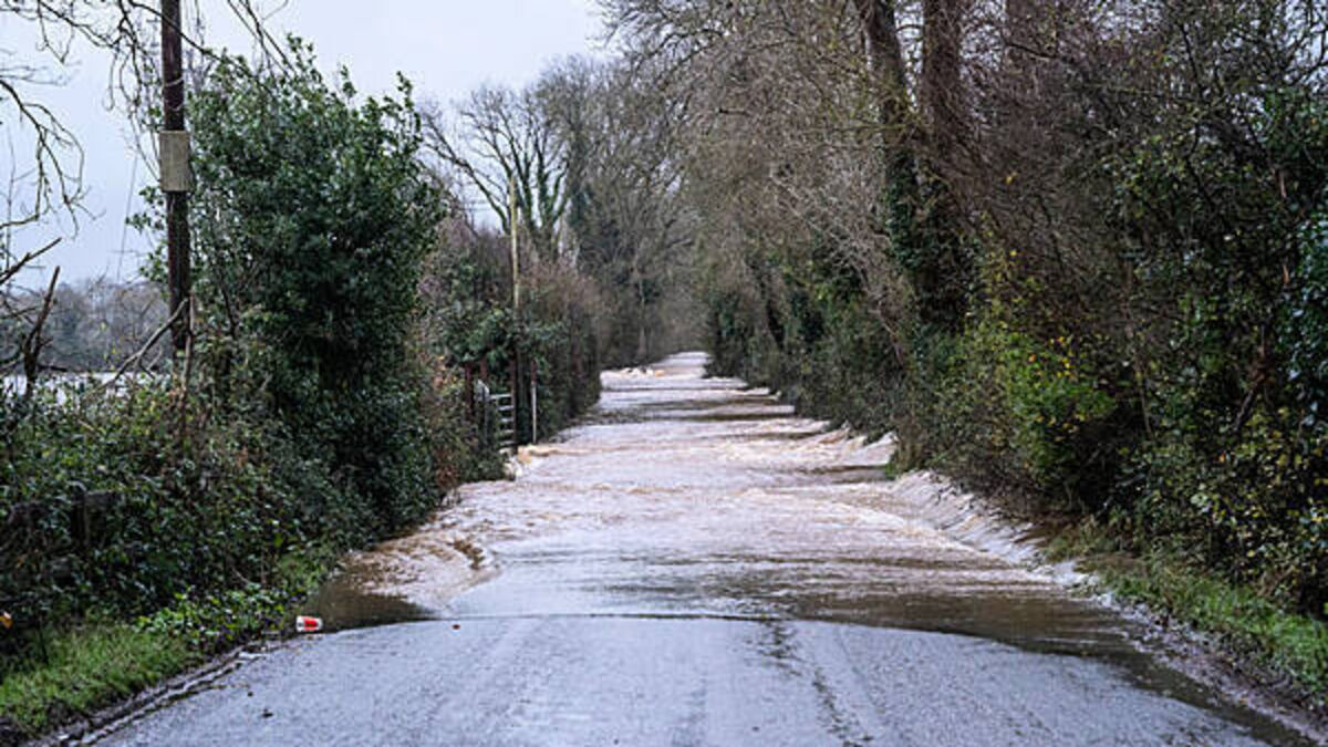 Storm Bert: Yellow wind warning in place for seven counties