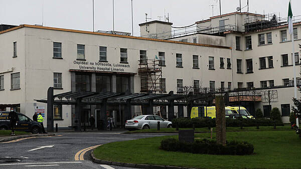 Trolley watch: Over 570 patients waiting for beds in Irish hospitals