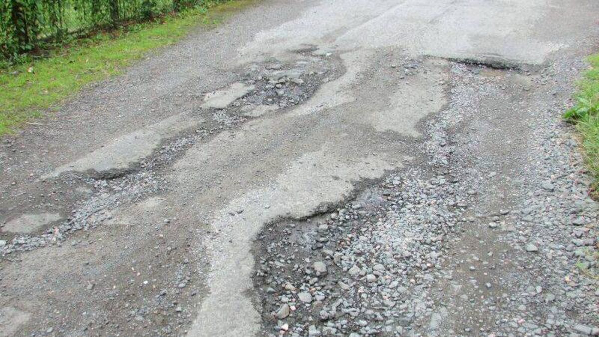 Warning signage proposed for subsiding Kildare road