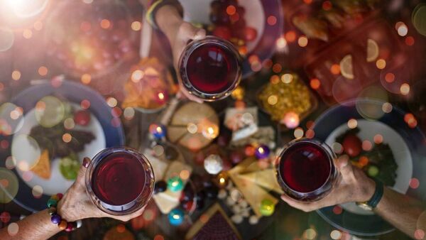 Keep a balance to enjoy a Happy Christmas 