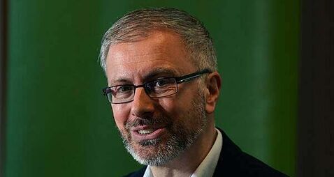 ‘Risk’ of going into government is worth it, Green Party leader says