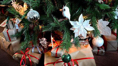 People urged to include a gift receipt with their Christmas presents to avoid awkwardness