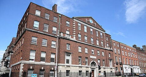 Maternity hospital appealed for help over severe disruption caused by marathon events