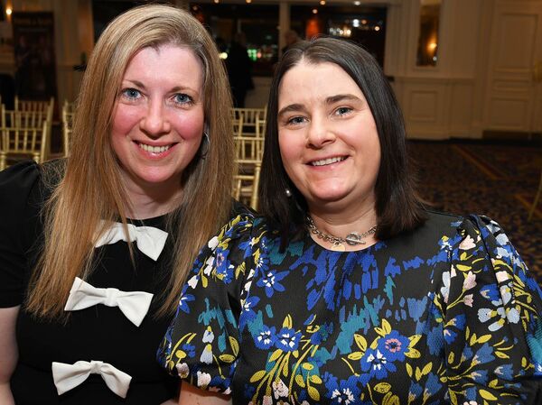 Sisters Fiona Glynn and Sinead Matthews 