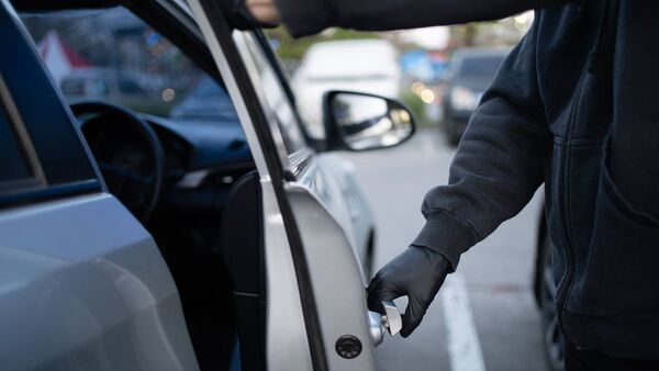 Athy woman who stole from unlocked cars receives peace bond