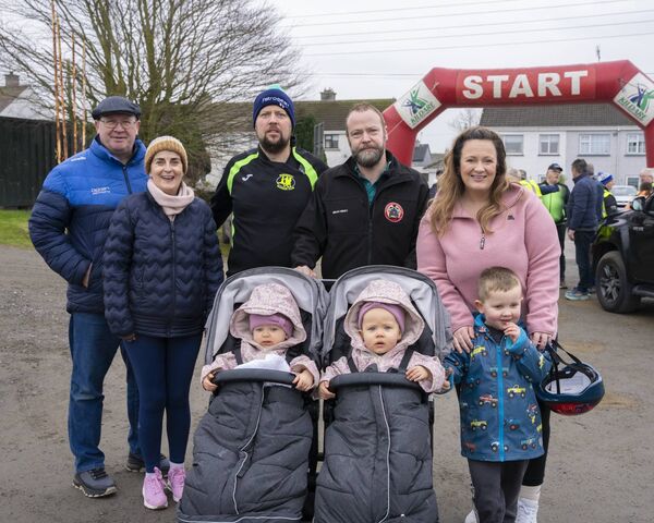 John and Michelle Kelly, Jamie, Brian, Ollie, Maisie, Florrie and Tara Hendy