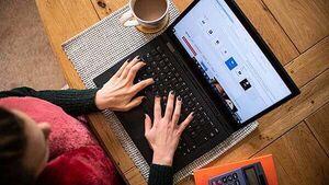 Irish managers consider ‘hushed hybrid’ staff as employers push return to workplace Irish managers consider ‘hushed hybrid’ staff as employers push return to workplace