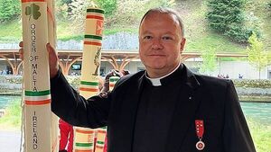 Teen pleads guilty to attempted murder of popular chaplain at army barracks