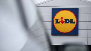 Woman jailed for stealing €200 worth of shopping from Lidl Woman jailed for stealing €200 worth of shopping from Lidl