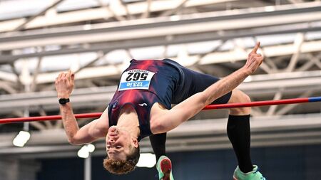 Kildare's Connolly leaps to national title