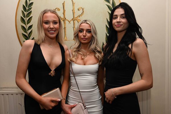 Cora Fox - Heffernan.Laura Cherublini and Ariana Pinzari 