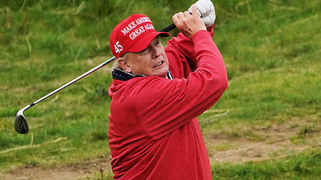 Trump's Doonbeg resort agrees deal over temporary fencing