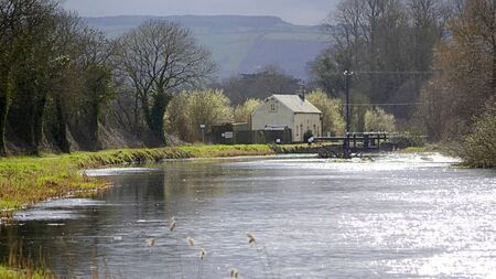 Essential repairs works on Barrow banks between Athy-Maganey