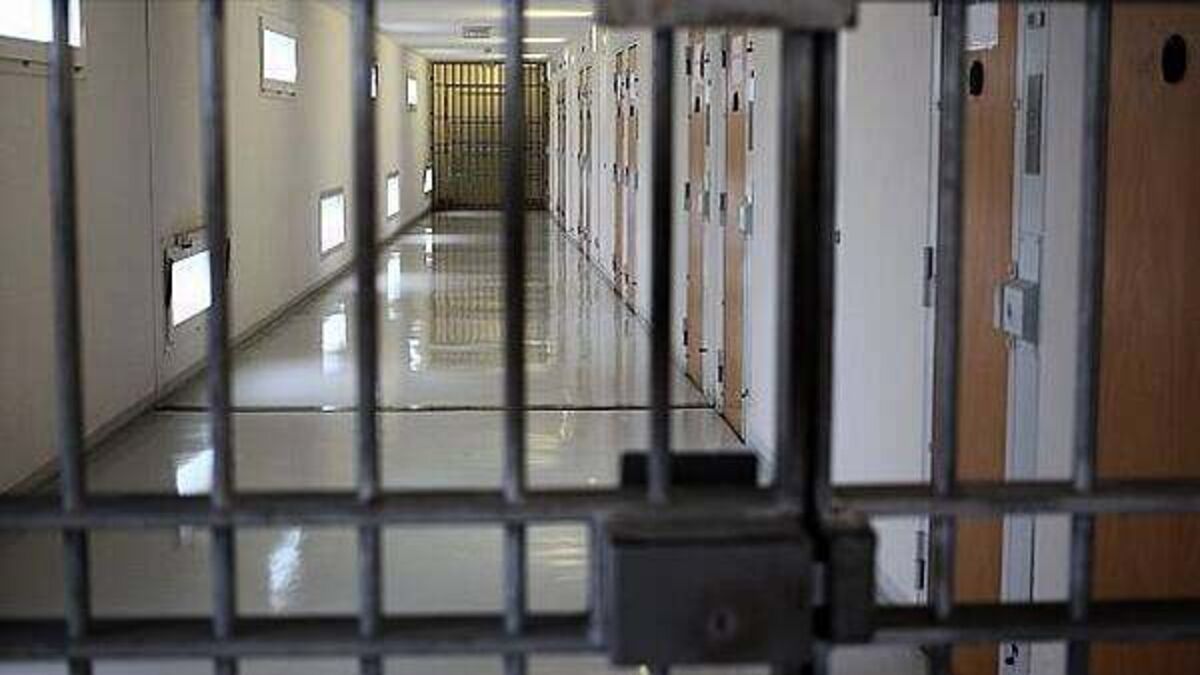 'Nasty crime': Teenager (18) jailed for slashing security guard's face