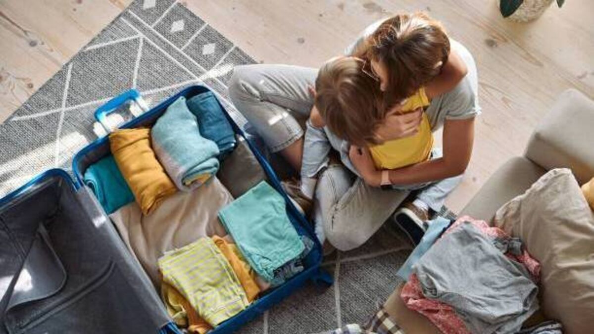 Over 200 Ukranian refugees being moved suddenly, majority to Kildare
