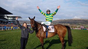 Clane's Mark Walsh wins Gold Cup on board inothewayurthinkin to deny Gallopin Des Champs Threepeat Clane's Mark Walsh wins Gold Cup on board inothewayurthinkin to deny Gallopin Des Champs Threepeat