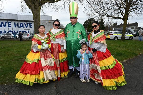 Members of the Kildare Filipino community with St Patrick 