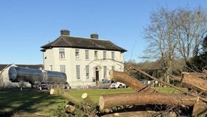 Court order against protestors at Kildare IPAS centre