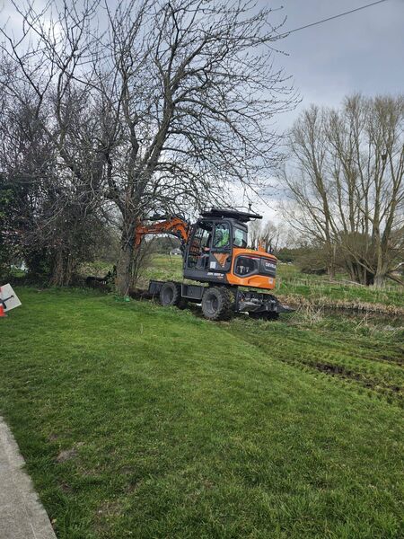 Digger sent out by Waterways Ireland to help with the problem