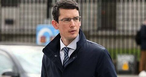 Over €40,000 seized from Enoch Burke after High Court orders payment of fines