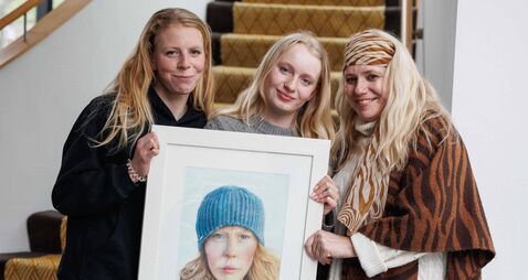 Kildare teen wins major prize in Texaco Art comp