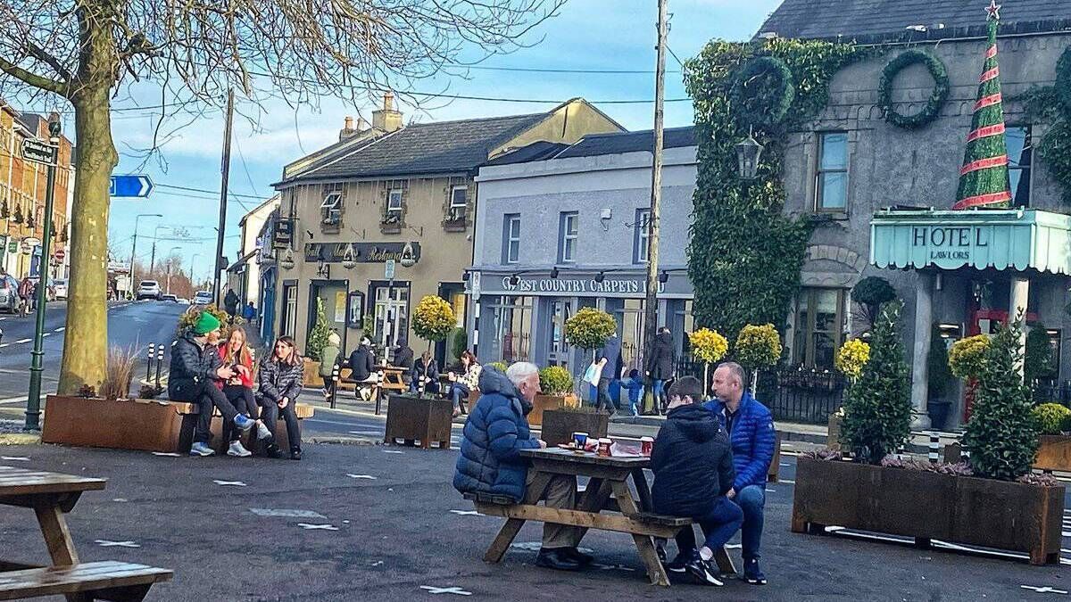 Busy Naas road in line to get new pedestrian crossing