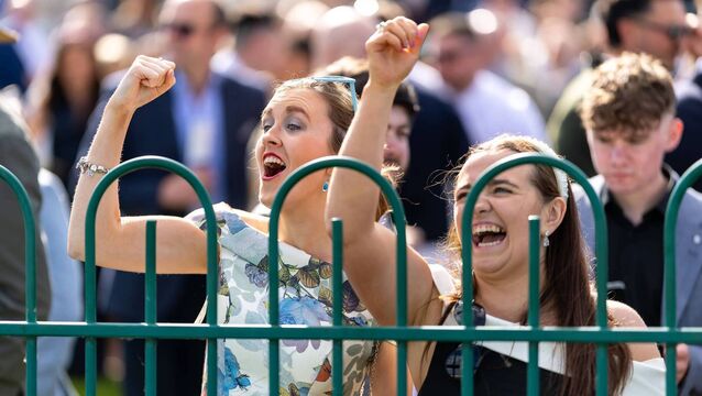 Alanna Hurney and Mary Sheridan cheer on Dinoblue to win the The Hanlon Concrete Irish EBF Glencarraig Lady Francis Flood Mares Steeplechase (Grade 2) Photo: INPHO/Morgan Treacy <p>Alanna Hurney and Mary Sheridan cheer on Dinoblue to win the The Hanlon Concrete Irish EBF Glencarraig Lady Francis Flood Mares Steeplechase (Grade 2) Photo: INPHO/Morgan Treacy</p>