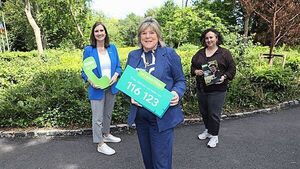 Samaritans volunteers answer 50 calls an hour, research shows