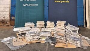 Two men arrested after seizure of €5.39 million worth of heroin and cocaine Two men arrested after seizure of €5.39 million worth of heroin and cocaine