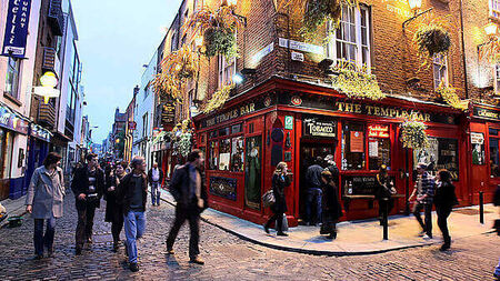 Over 528,000 foreign visitors came to Ireland in April 2025, down by 4%