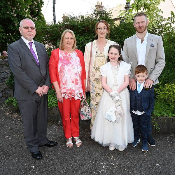 Amelia Hodgson and family 