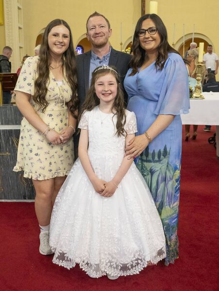 Fia Rainsford and family
