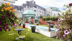 Soak up a relaxing break at Lawlor’s of Naas