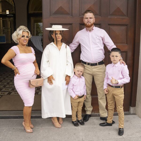 Meraka Knee and family