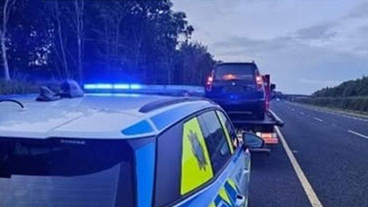 Gardaí seize car from texting motorway driver