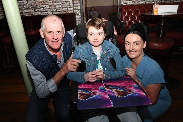 Fundraisr for Jessica in The Cross Kwys Kildangan Murt Kelly, Jessica Whelan and Shannon Keogh Photos Jimmy Fullam Fundraisr for Jessica in The Cross Kwys Kildangan Murt Kelly, Jessica Whelan and Shannon Keogh Photos Jimmy Fullam
