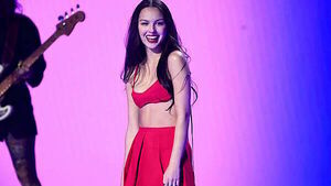Olivia Rodrigo surprises fans with Fontaines DC cover at Marlay Park gig