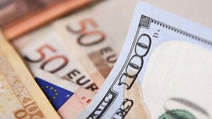 Euro rises to highest since 2021 against dollar