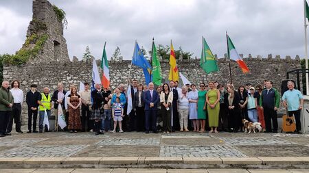 Aontú honours Wolfe Tone at Bodenstown
