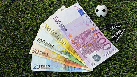 Free bets coax people into betting more, including problem gamblers – study