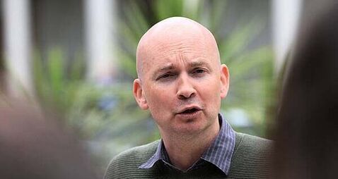 Super junior ministers treated 'identically' to senior ministers, court told