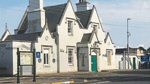 Petition for hourly train service to Athy needs a few more signatures