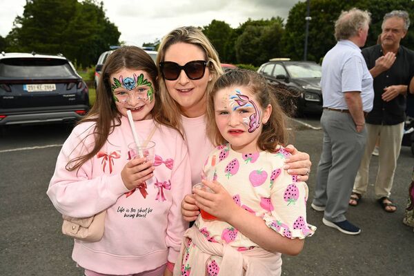 Poppy, Aoife and Ellie Mason Poppy, Aoife and Ellie Mason