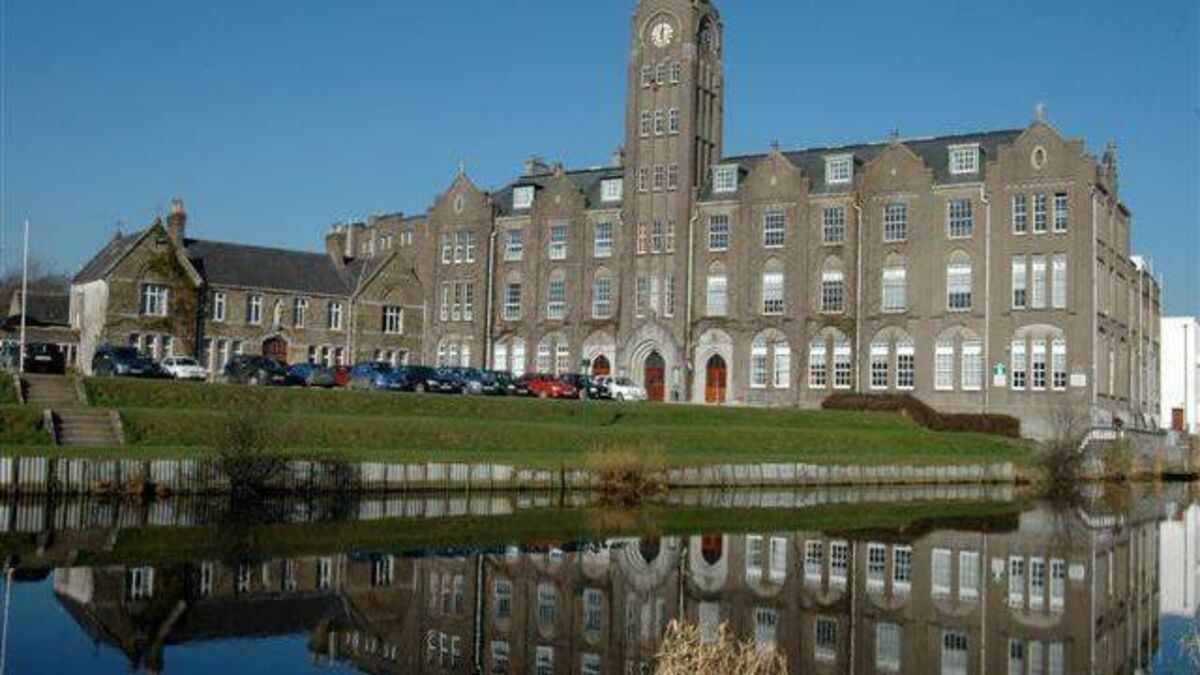 Newbridge College to build new sporting facilities