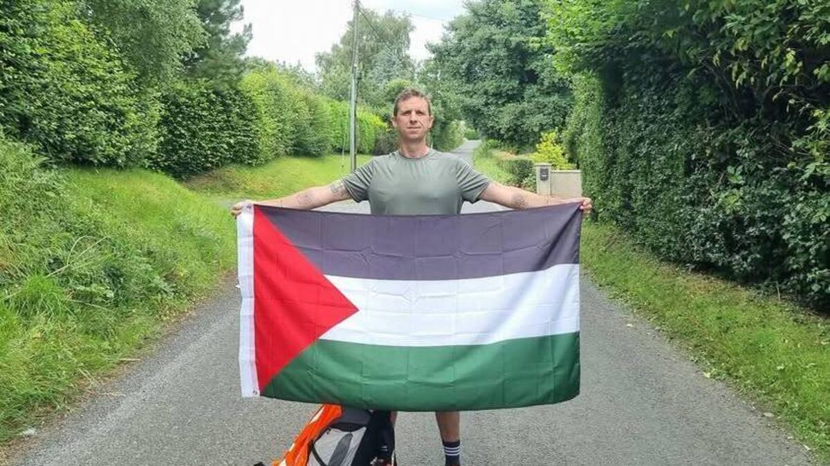 Hurler walks from Kildare to Clare for Palestine