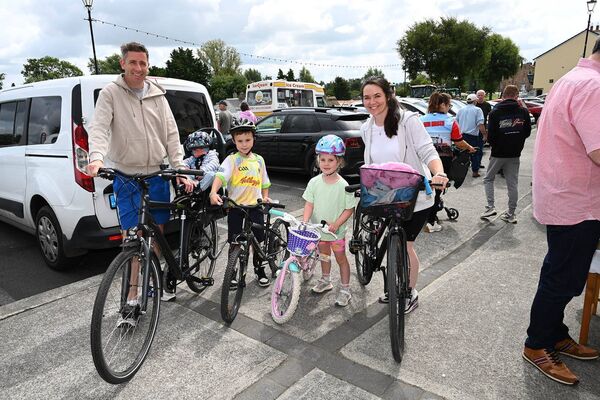 The Kelly Family out for a Cycle The Kelly Family out for a Cycle