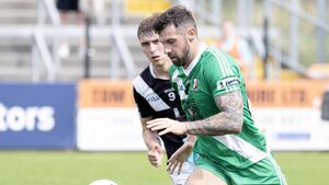 Sarsfields clinch quarter-final spot Sarsfields clinch quarter-final spot