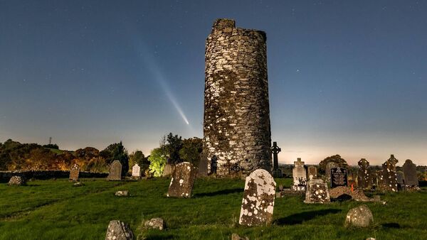 Comet Tsuchinshan-ATLAS at Old Kilcullen Round Tower Photo by Ralica Lica Comet Tsuchinshan-ATLAS at Old Kilcullen Round Tower Photo by Ralica Lica