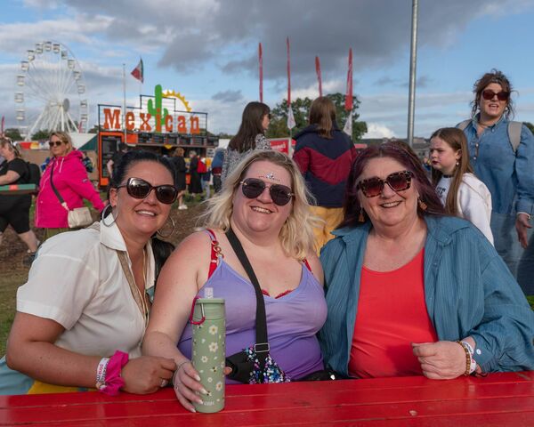 Aoife Kindellan, Dierdre Dunne and Annette Head